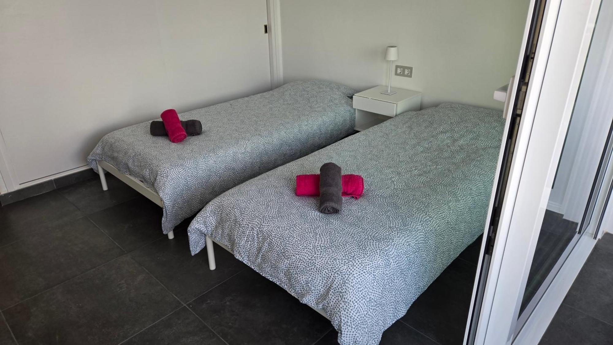 Apartments Paradise Lloret โยเรตเดมาร์ ภายนอก รูปภาพ
